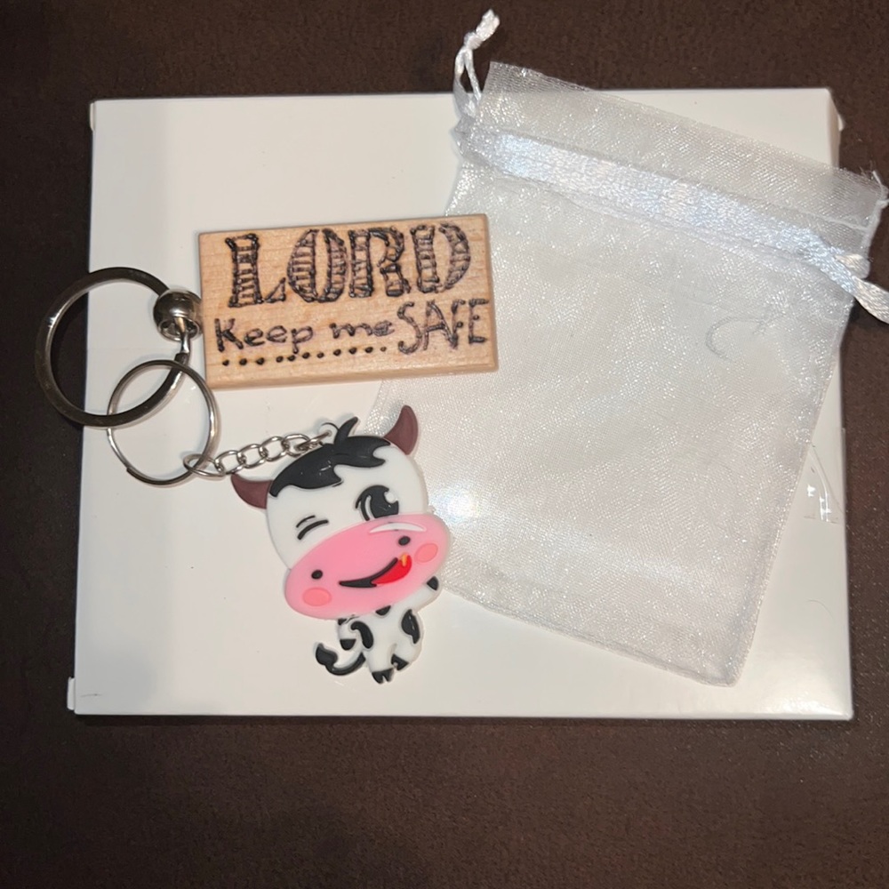New handcrafted keychain LORD keep me safe from Posh bids with cow 🐮